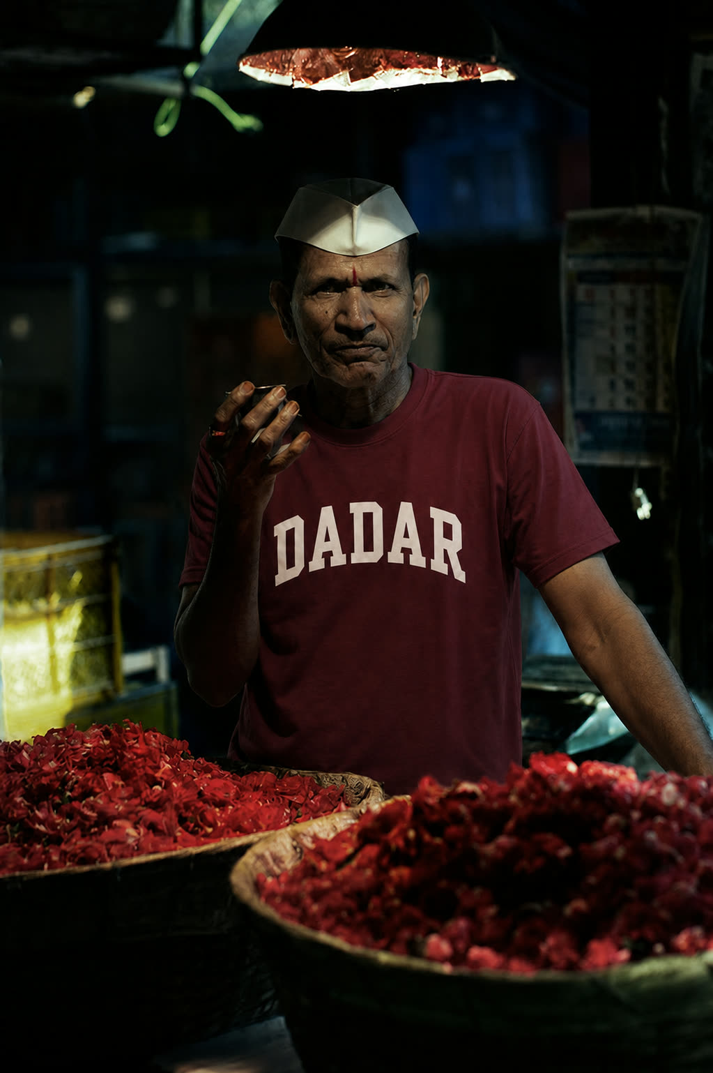 A flower seller at Dadar market in the Dadar tee